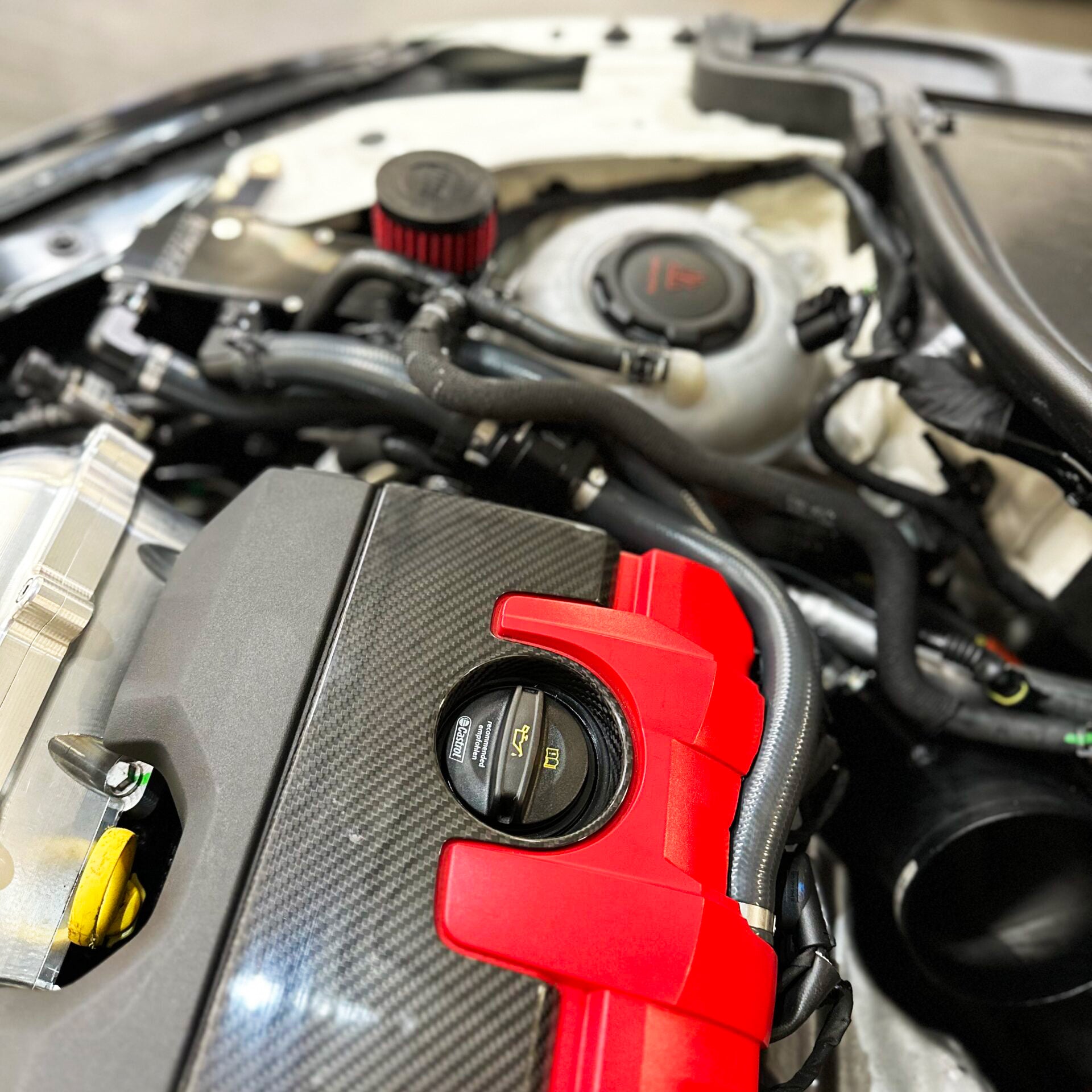 Image of Iroz Motorsport RS3 8V Stage 3 Engine Catch Can / PCV Breather kit